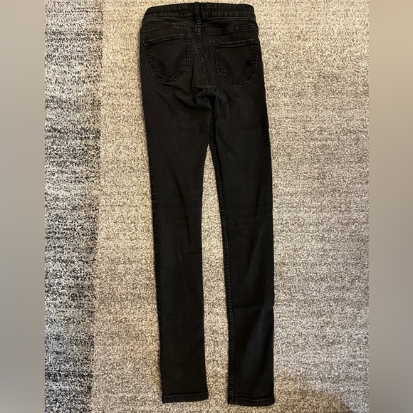 Hollister Super Skinny Black Jeans Size 1R - Picture 2 of 3